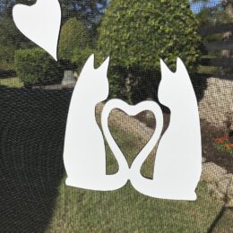 DCentral Cats In Love Double-Sided Rubberized Magnetic Screen Décor For Non-Retractable Screens; Multipurpose, Helps to Stop Walking into screens, Covers small tears in Screens, Decorates screen area. Set of Two Magnets. Size 6” X 6”