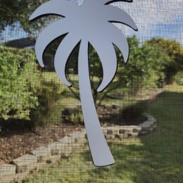 DCentral Palm Tree Double-Sided Rubberized Magnetic Screen Décor For Non-Retractable Screens; Multipurpose, Helps to Stop Walking into screens, Covers small tears in Screens, Decorates screen area. Set of Two Magnets. Size 7” X 5”