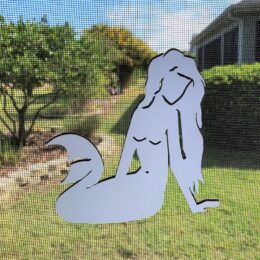 DCentral Mermaid Double-Sided Rubberized Magnetic Screen Décor For Non-Retractable Screens; Multipurpose, Helps to Stop Walking into screens, Covers small tears in Screens, Decorates screen area. Set of Two Magnets. Size 5.8” X 5.8”